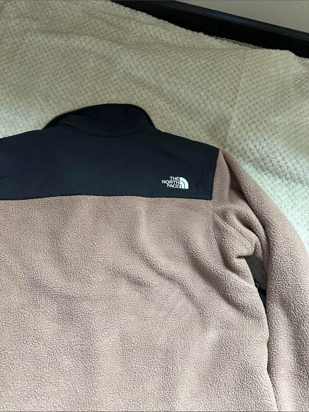 The North Face Men’s Retro Denali Jacket Size Medium